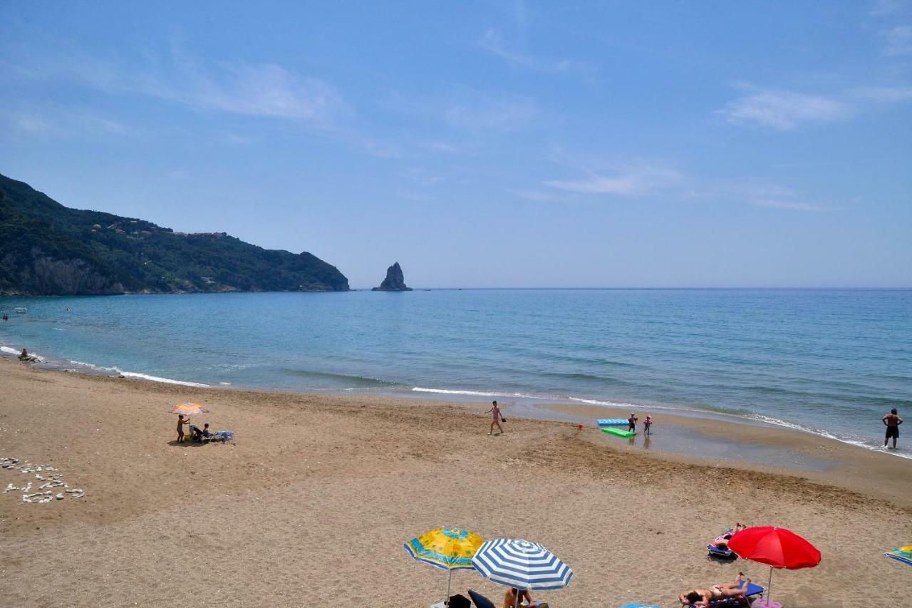 Holiday Studio Apartments Yannis On Agios Gordios Beach In Corfu Luaran gambar